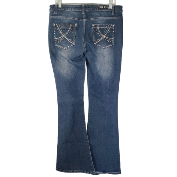 7240 * Red Rivet Embellished Pockets Dark Wash Denim Flare Jeans Size 13 - Picture 2 of 11
